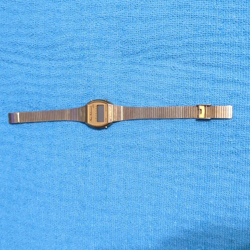 Vintage Texas Instruments Watch - Picture 2 of 7